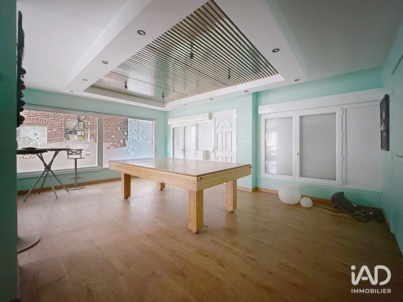 Maison - 449 m² - 9 pièces