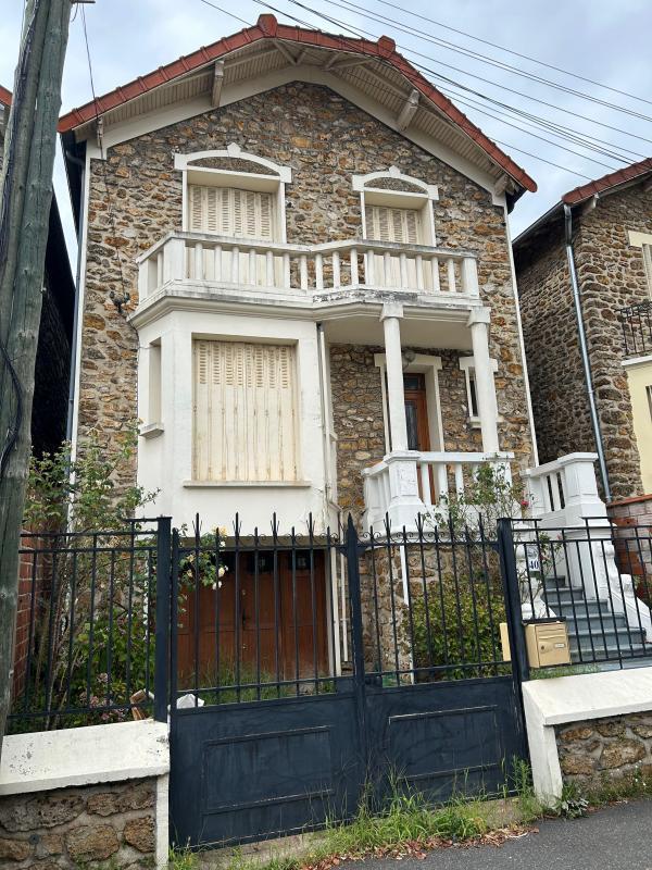 Maison - 100 m² - 4 pièces