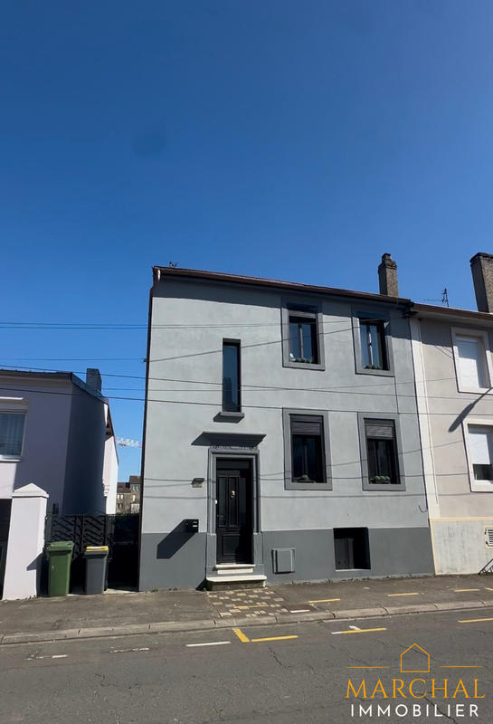 Maison - 120 m² - 4 pièces