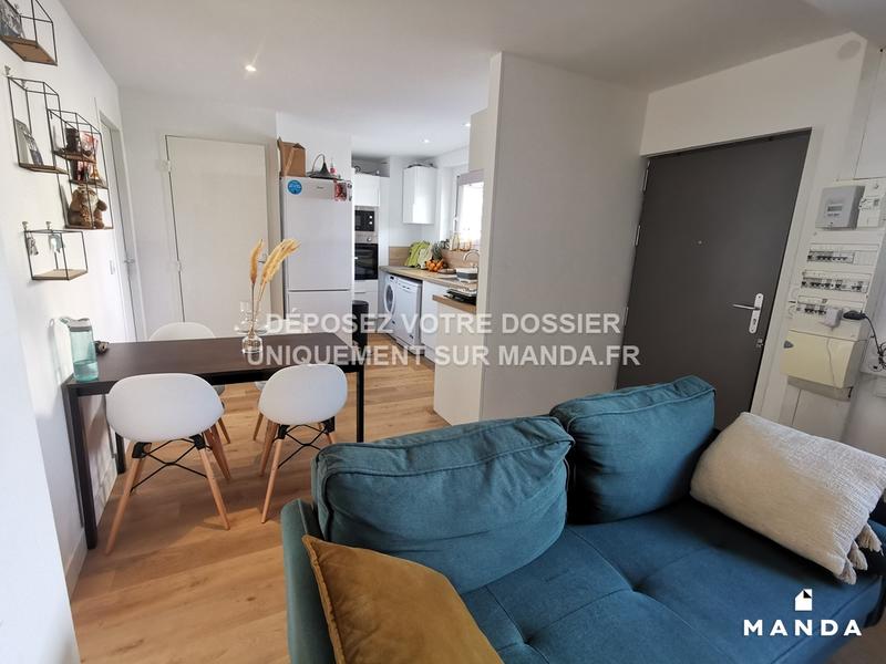 Chambre - 11 m² - 4 pièces