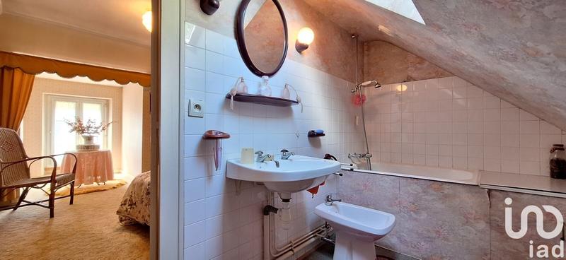 Maison - 96 m² - 5 pièces