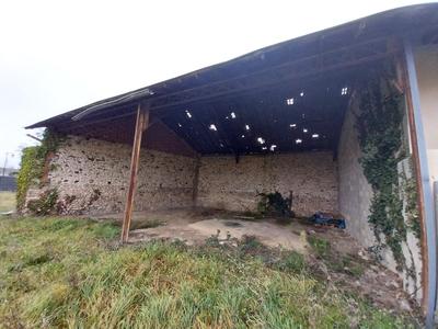 Terrain constructible - 897 m²