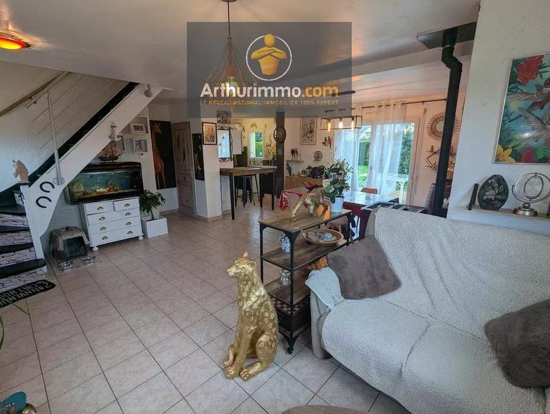 Maison - 105 m² - 5 pièces