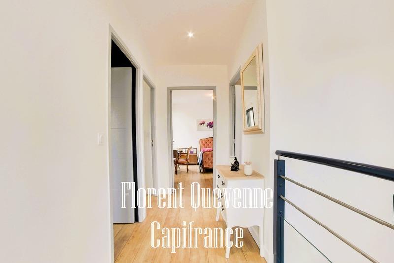 Maison - 180 m² - 6 pièces