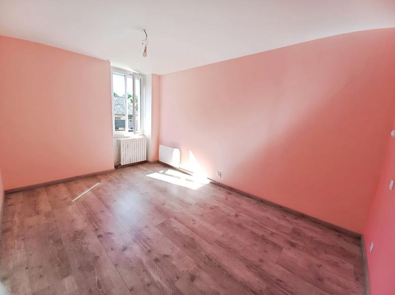 Maison - 181 m² - 6 pièces