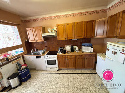 Maison - 150 m² - 8 pièces