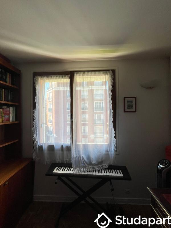 Chambre - 14 m² - 1 pièce