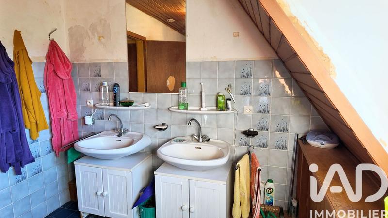 Maison - 180 m² - 7 pièces