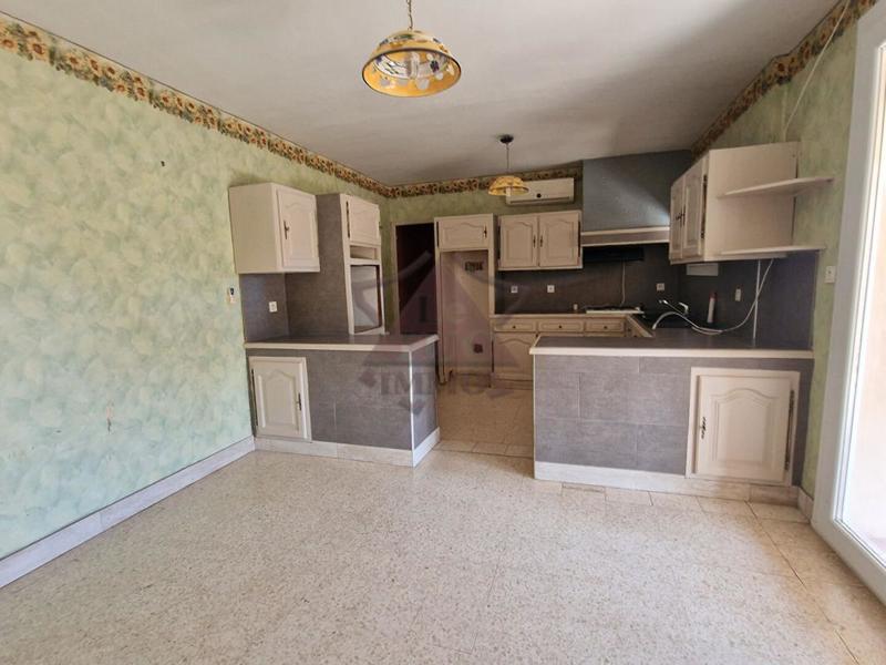 Maison - 320 m² - 9 pièces