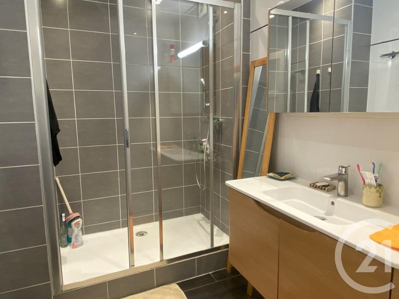 Appartement - 124 m² - 5 pièces