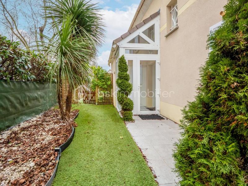 Maison - 109 m² - 5 pièces