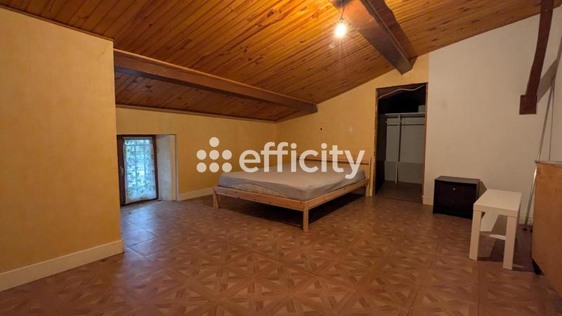 Maison - 199 m² - 6 pièces