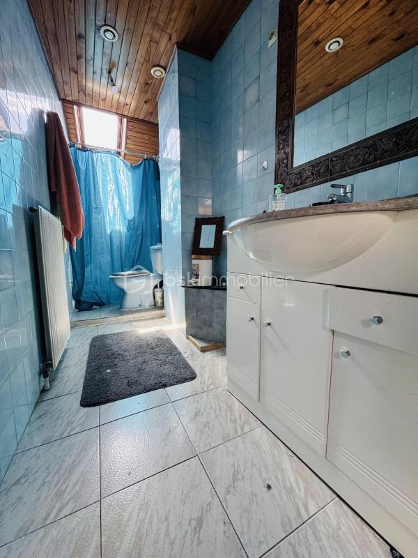 Appartement - 102 m² - 4 pièces