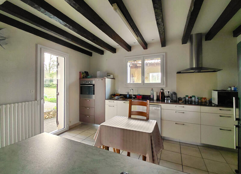 Maison - 135 m² - 3 pièces