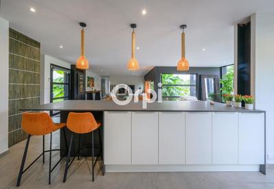 Villa - 185 m² - 5 pièces