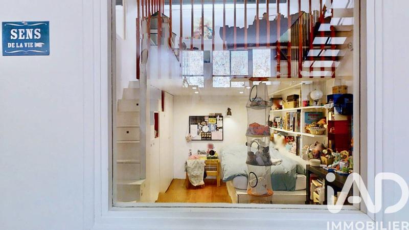 Loft - 138 m² - 6 pièces