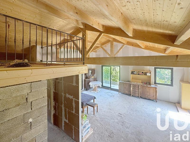 Maison - 183 m² - 5 pièces