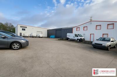 Local d'activité / Entrepôt - 1 400 m²