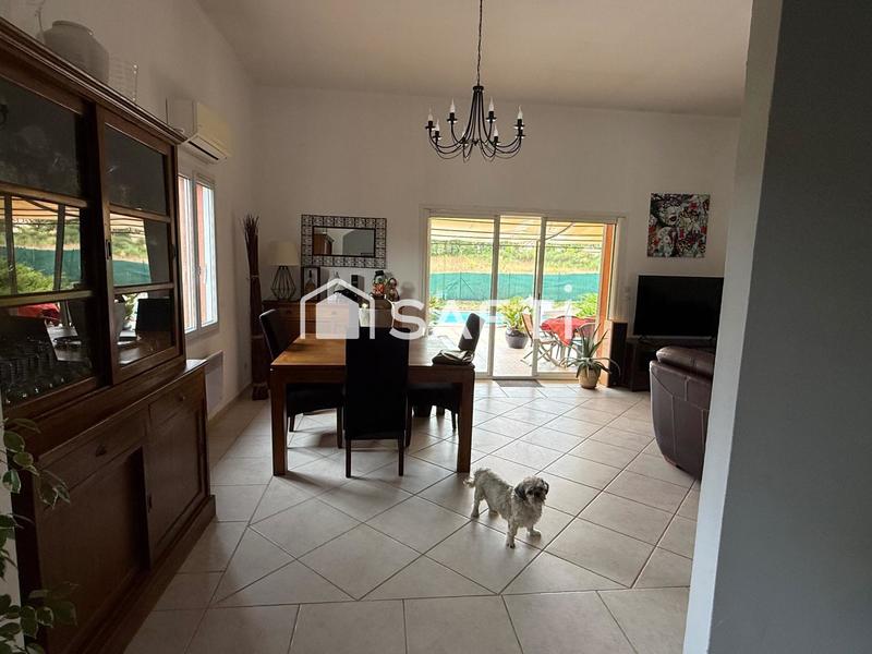 Maison - 120 m² - 5 pièces