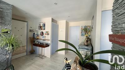 Appartement - 84 m² - 3 pièces