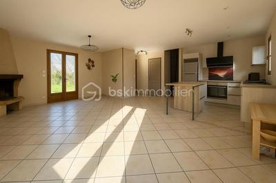 Maison - 160 m² - 6 pièces