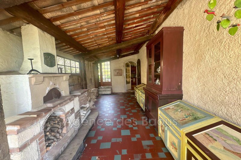 Maison - 216 m² - 1 pièce