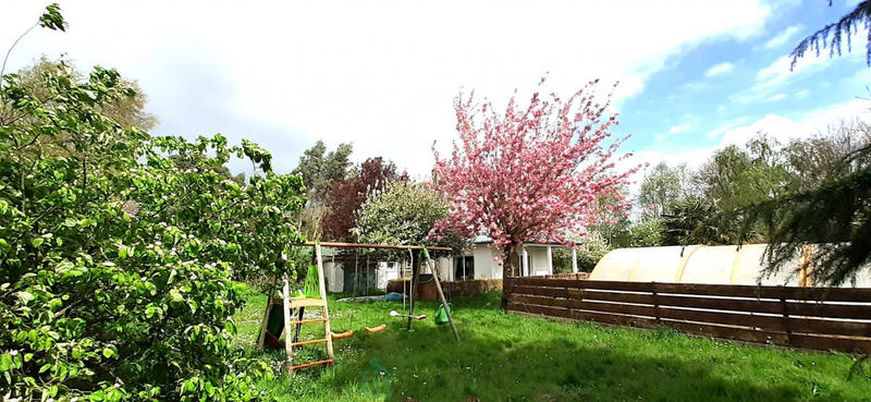 Maison - 200 m² - 7 pièces