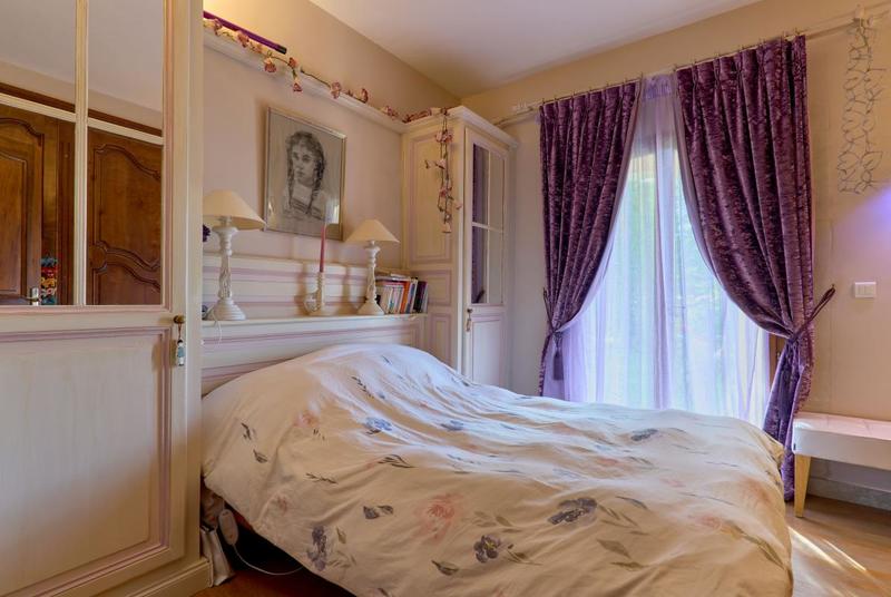 Maison - 255 m² - 6 pièces