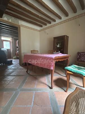 Maison - 143 m² - 9 pièces