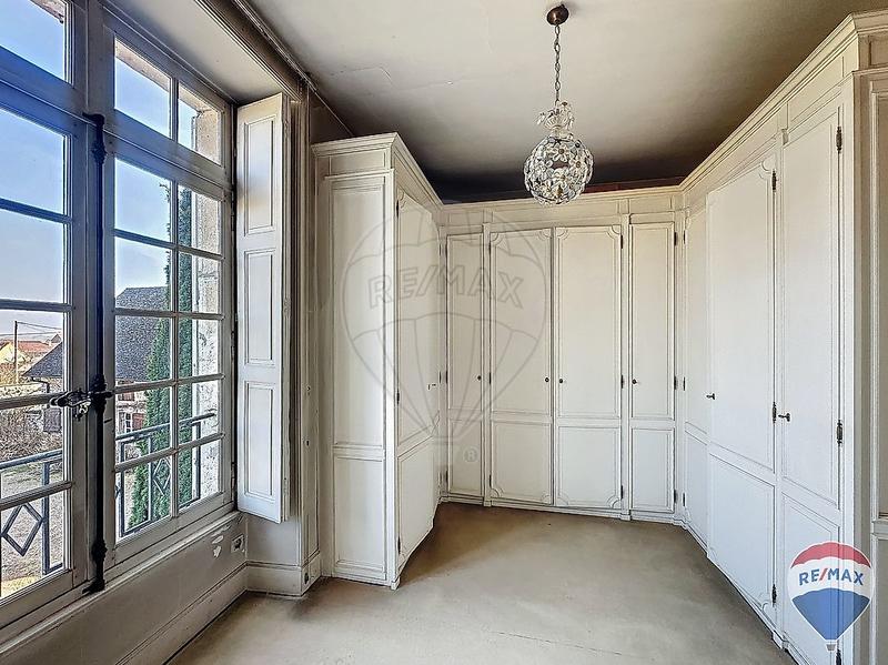 Demeure - 530 m² - 11 pièces