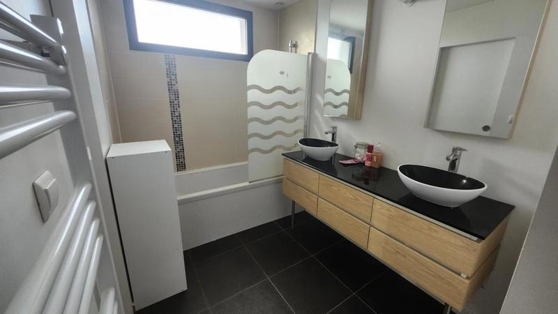 Maison - 117 m² - 5 pièces