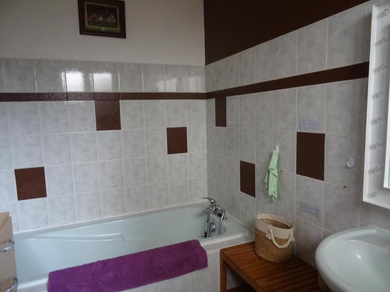 Maison - 80 m² - 5 pièces