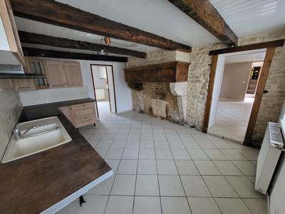 Maison - 200 m² - 9 pièces