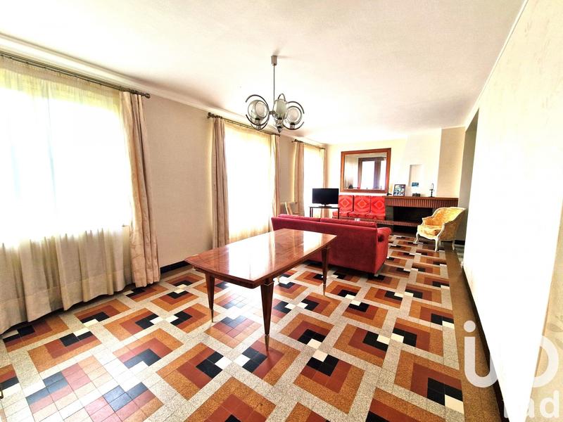 Maison de maîtres - 205 m² - 8 pièces