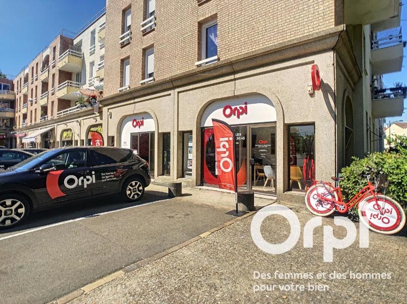 Maison - 96 m² - 5 pièces