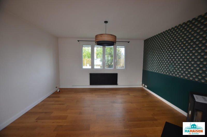 Maison - 83 m² - 5 pièces