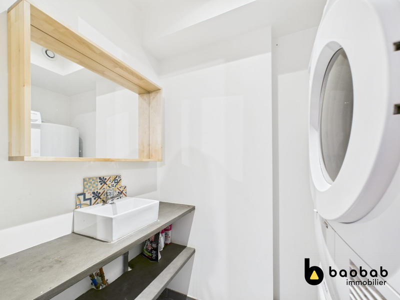 Appartement - 86 m² - 4 pièces