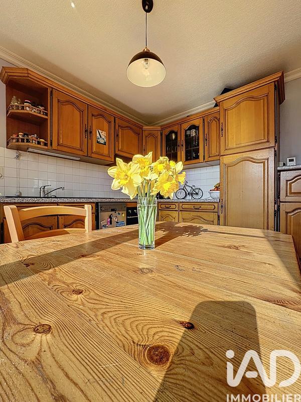 Maison - 102 m² - 5 pièces