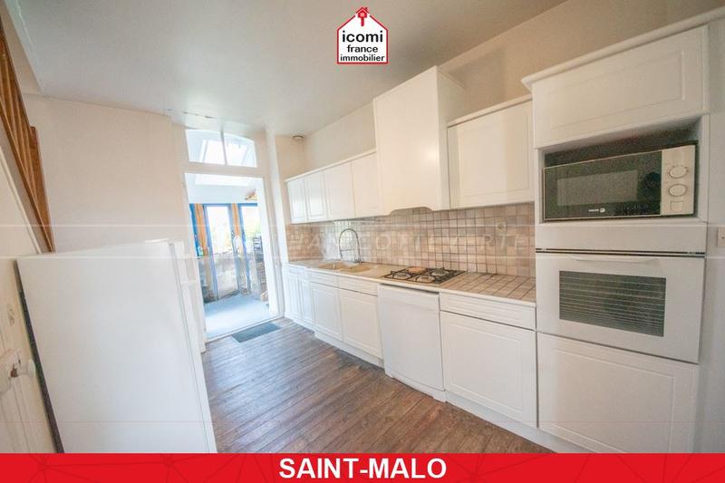 Maison - 180 m² - 7 pièces