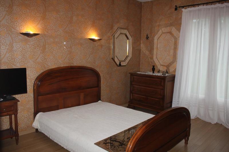 Maison - 197 m² - 8 pièces