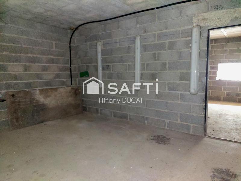 Maison - 470 m² - 15 pièces