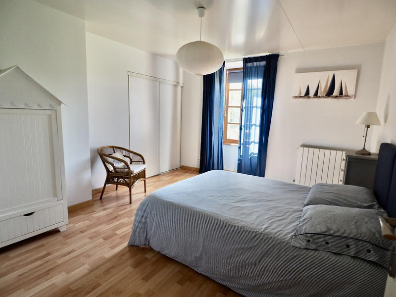 Maison - 182 m² - 6 pièces