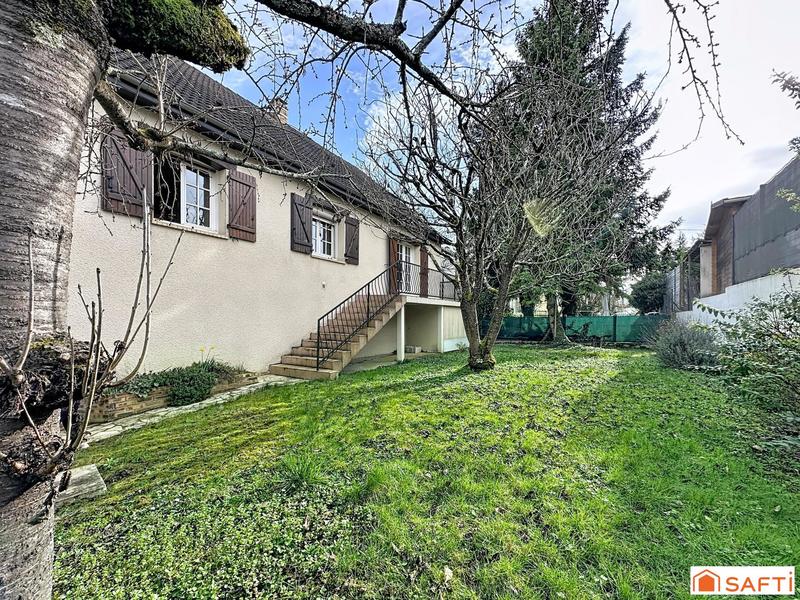 Maison - 122 m² - 5 pièces