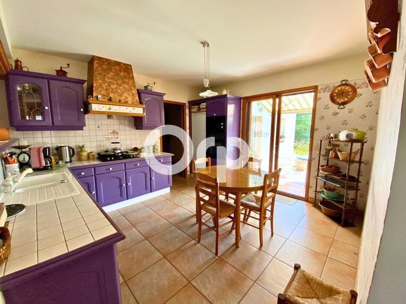 Maison - 185 m² - 5 pièces