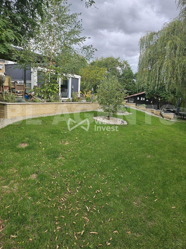 Maison - 138 m² - 6 pièces