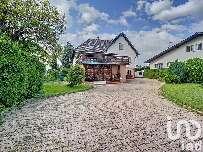 Maison - 357 m² - 8 pièces