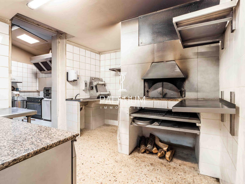 Fonds de commerce - Hôtellerie / Restauration - 98 m²