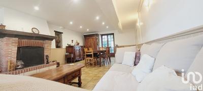 Maison - 203 m² - 7 pièces