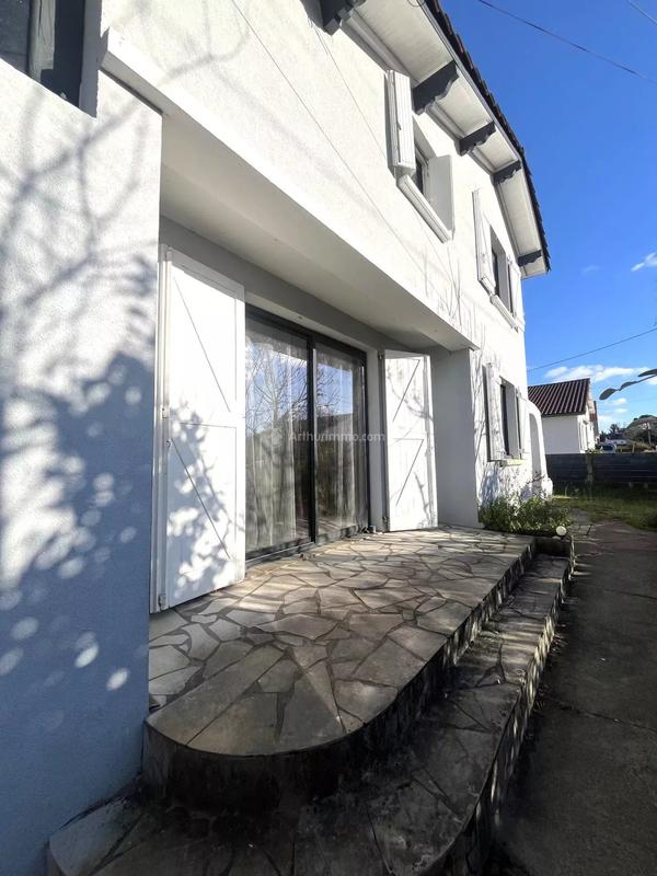 Maison - 148 m² - 6 pièces