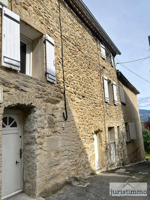 Maison - 67 m² - 3 pièces